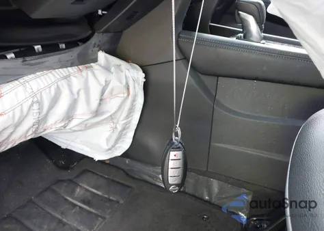 2021 Nissan Kicks Sr Xtronic Cvt z USA, uszkodzony, nr VIN 3N1CP5DV7ML522339